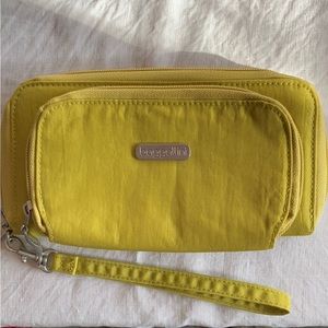 Baggallini Nylon Zip around RFID wallet